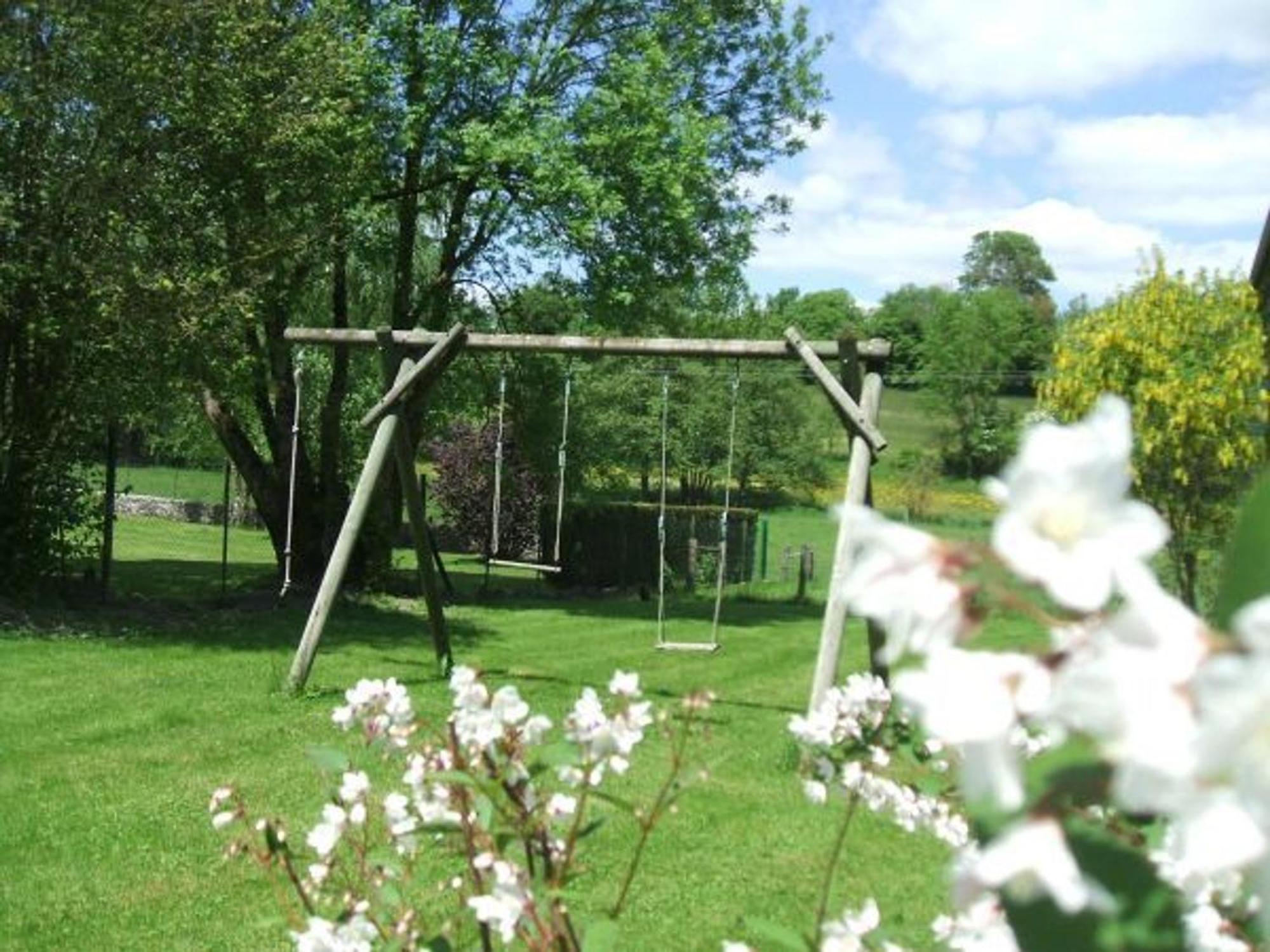 Maison Familiale Avec Cheminee, Jardin Et Wifi A Esley, Vosges - Fr-1-589-743 Villa Exterior foto